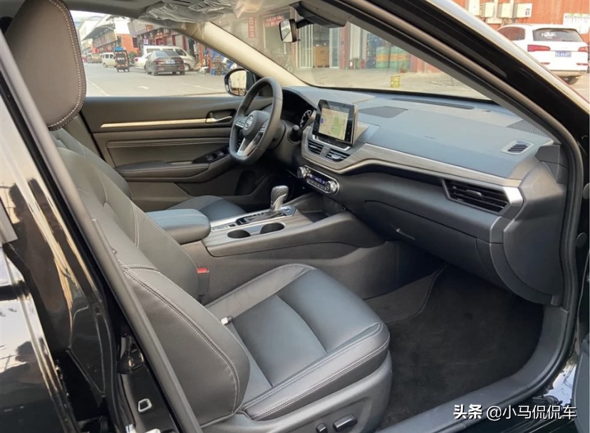 只选对的不选贵的，裸车16万入手日产天籁，这价格买的算便宜吗