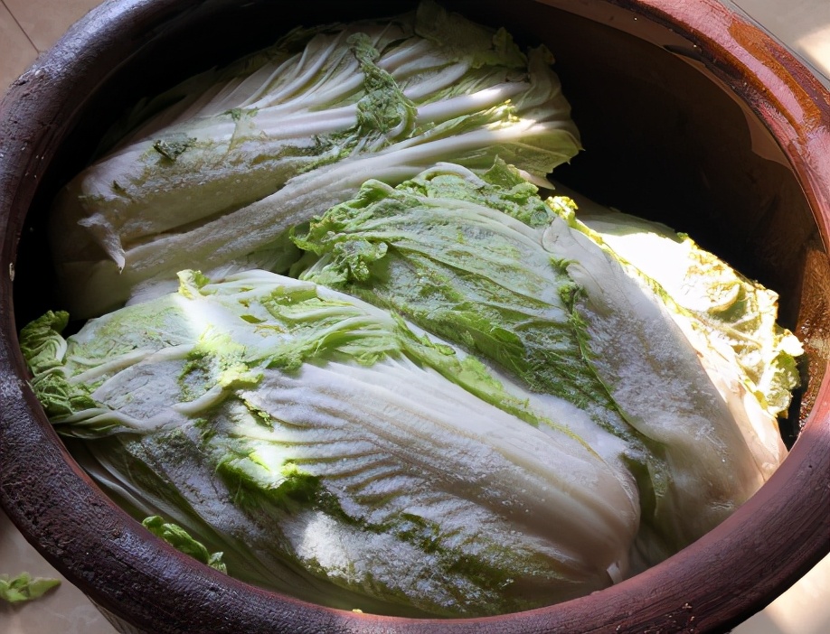 東北酸菜的做法,東北酸菜的做法和步驟
