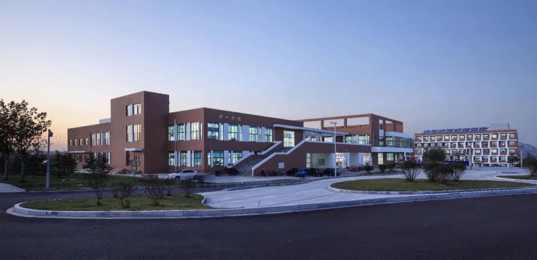 来荣成上大学，威海海洋职业学院呼叫你！