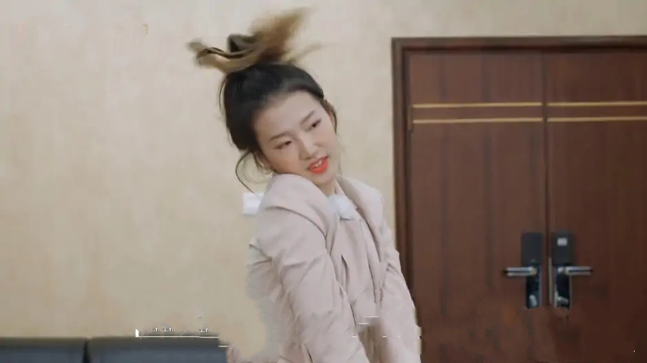 22岁的孟羽童，将被培养成第二个“董明珠”，她有多优秀？