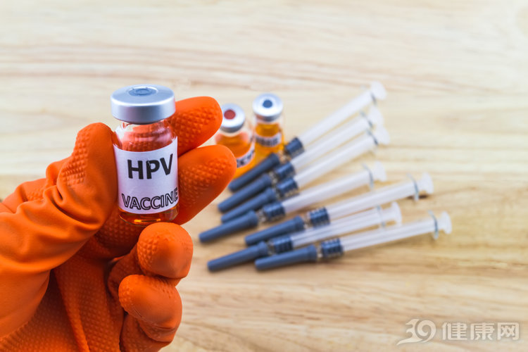 唯一可能消灭的癌症！国产HPV疫苗仅1000元，你打不打？