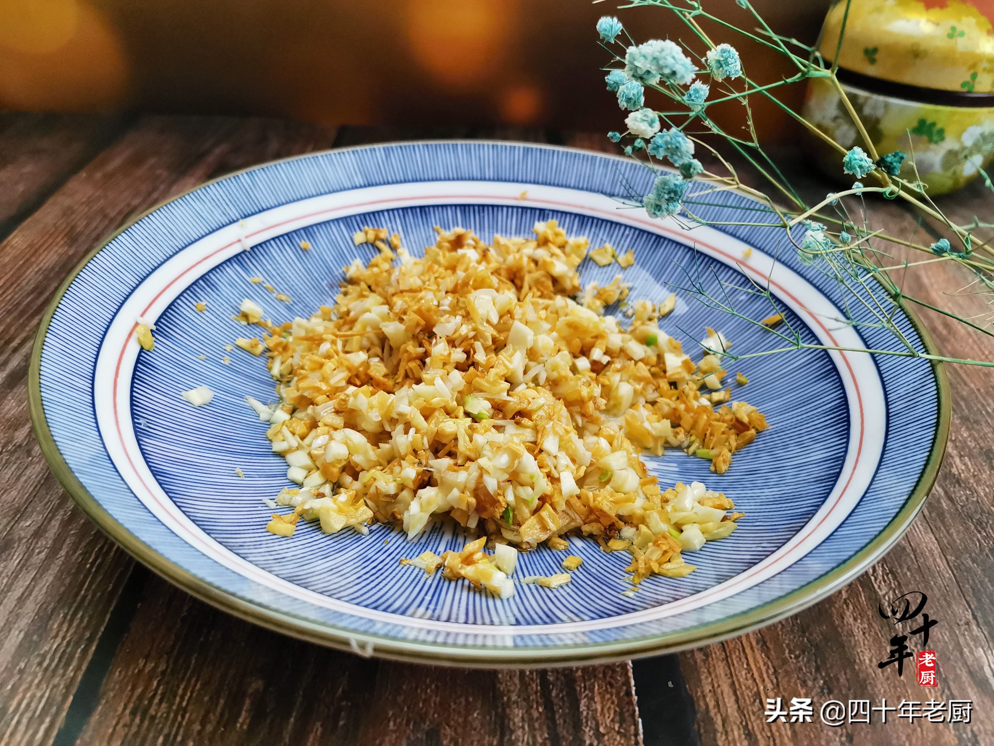 扇贝粉丝怎么做（蒜蓉粉丝扇贝做法详细教程）