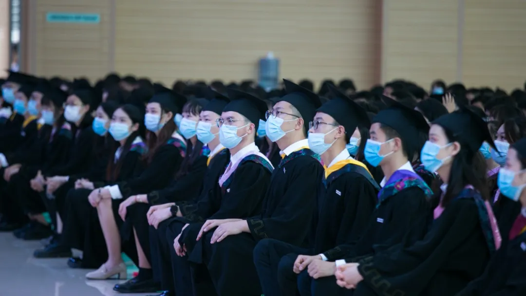 川大锦江学院举行2021年毕业典礼 同学：关上寝室门那一刻，我哭了