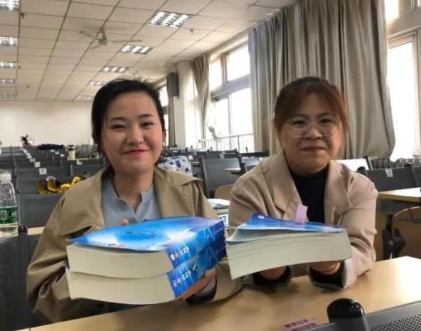 青岛大学同一寝室5个姐妹花，个个是学霸，研究生分别考入“985”