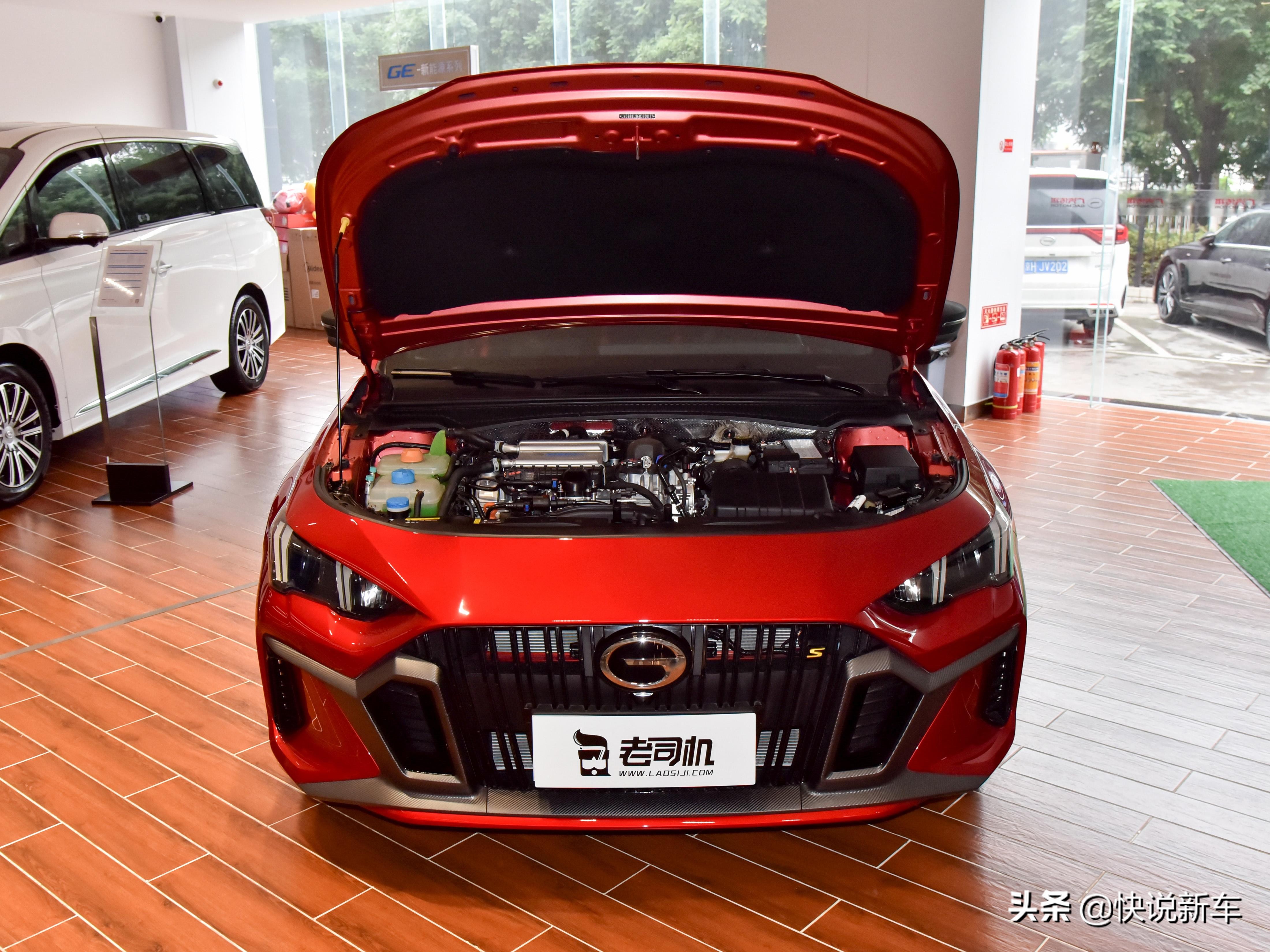 价格低至9.83万元，自主运动车，年轻人笑哈哈，实拍影豹