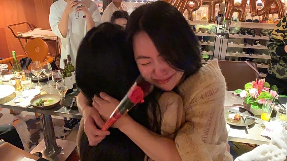 小s二女儿晒珍贵旧照庆生，14岁Lily亭亭玉立颜值高，大s上线点赞