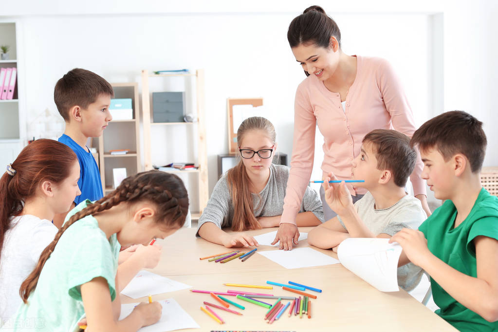 基于词块的课文复述对高中生学习词汇的影响