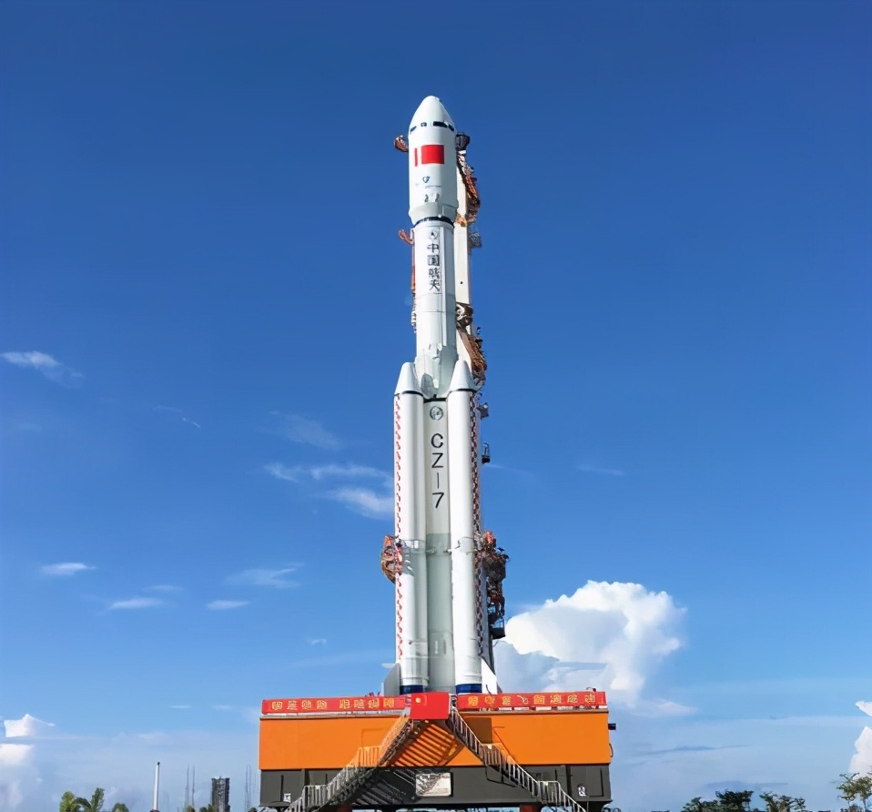 中高考丨2020-2021年时政热点要闻+预测题型知识点汇总