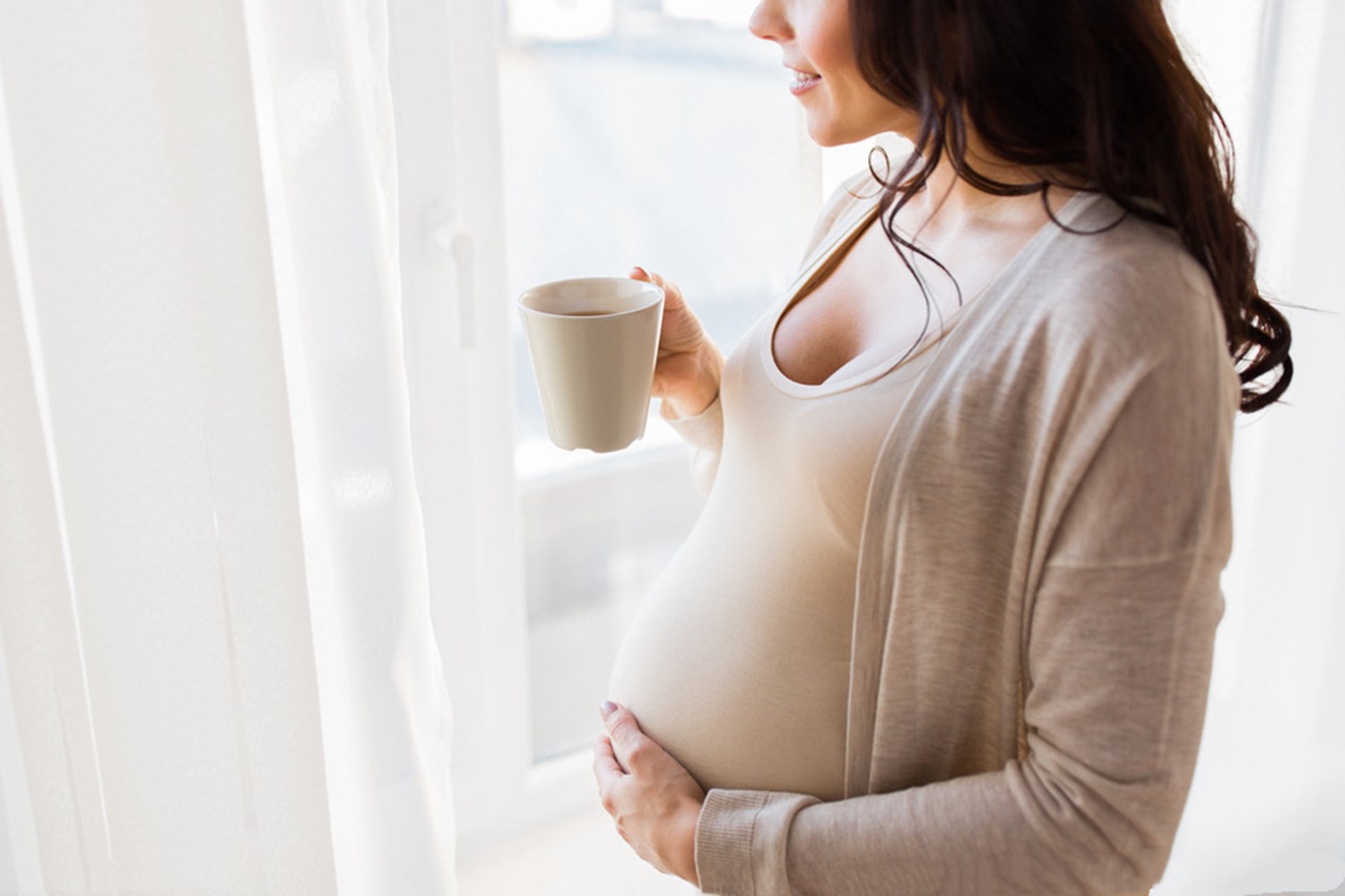 什么情况会导致胎儿缺氧，改掉三个坏习惯，让娃娃在肚子里更安全