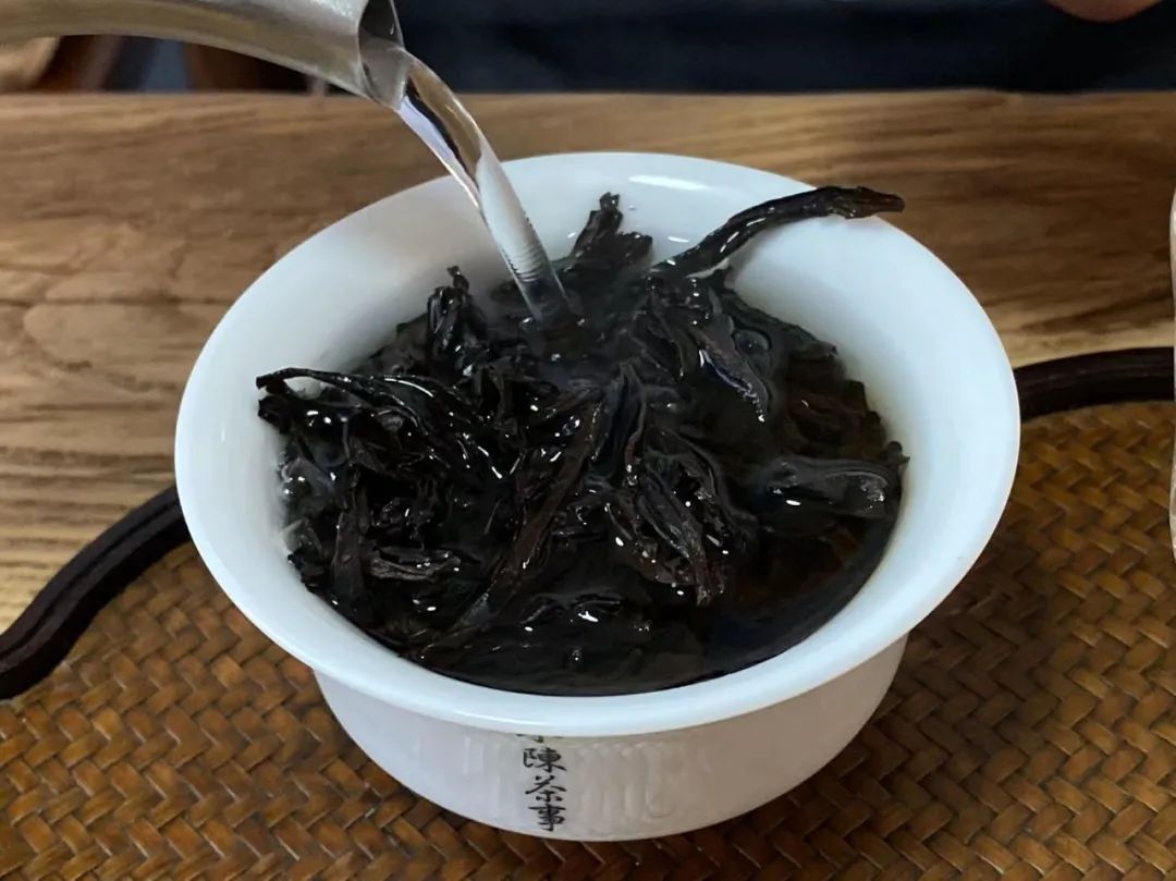 齉牛肉的正确读音及食用方法详解