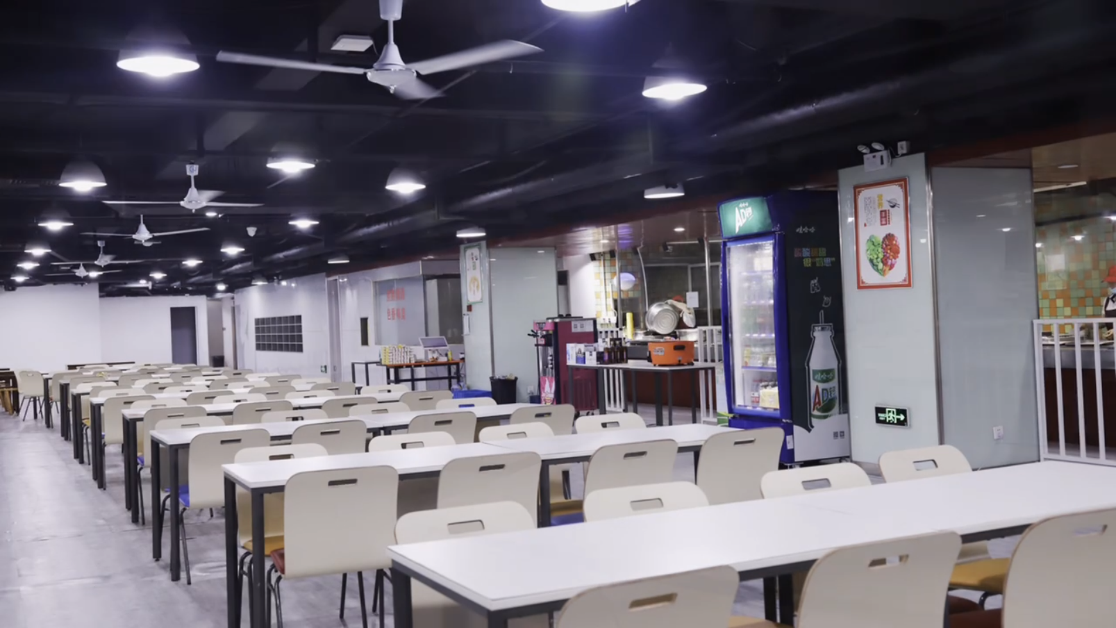 什么什么？这里学习西点烘焙没有门槛限制？