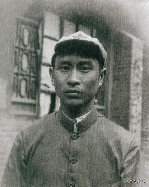 开国中将被2所军校同时录取，阴差阳错没选黄埔，主政西藏14年