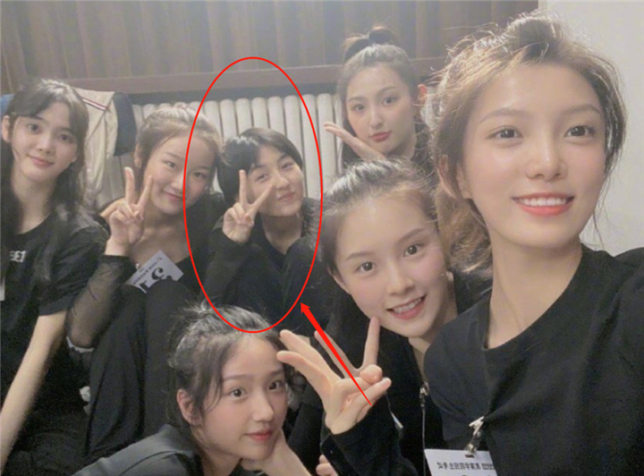 有种“成长”叫张子枫，上大学半年气质出众，大学是所“美容院”