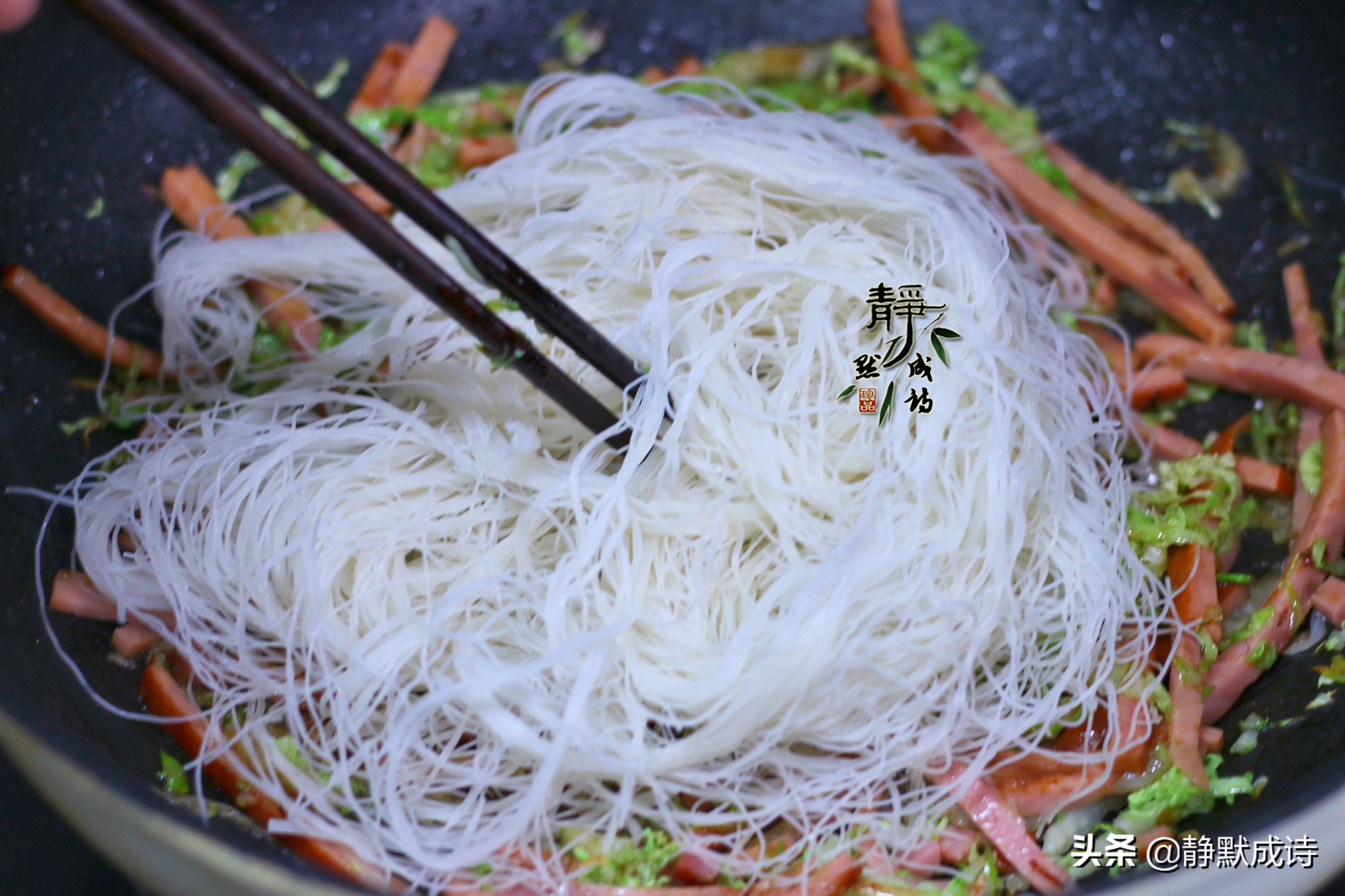 蛋炒飯簡單做法,如何制作蛋炒飯
