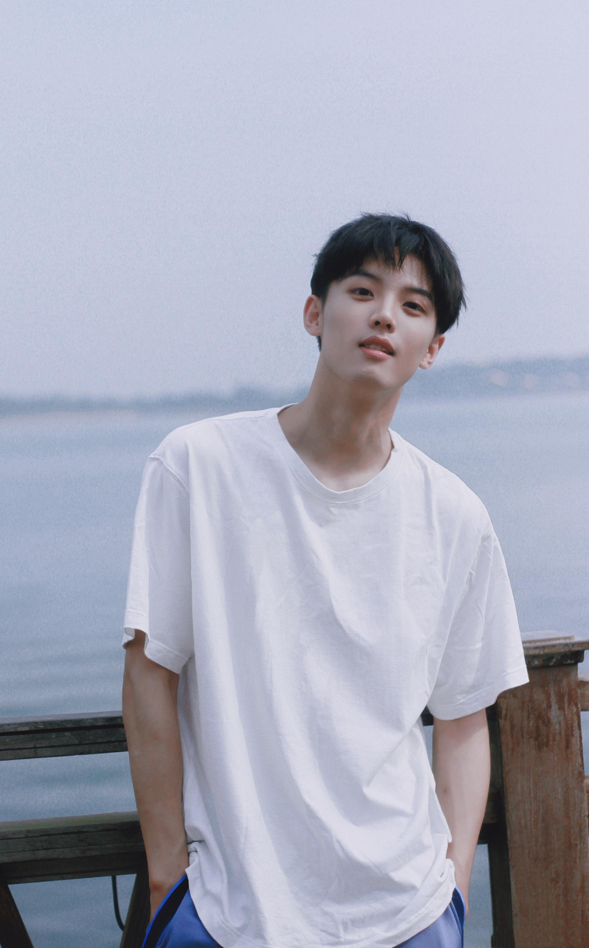 参加的节目均在8分以上，人气不输爱豆：这帮素人有何魅力？