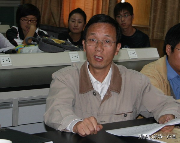 刘小林，西北农林科技大学动科学院，教授、博导，动物育种专家