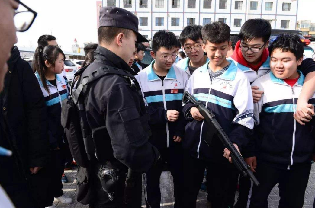 辽宁省内这所“警校”，外地人基本不清楚，但毕业以后待遇好