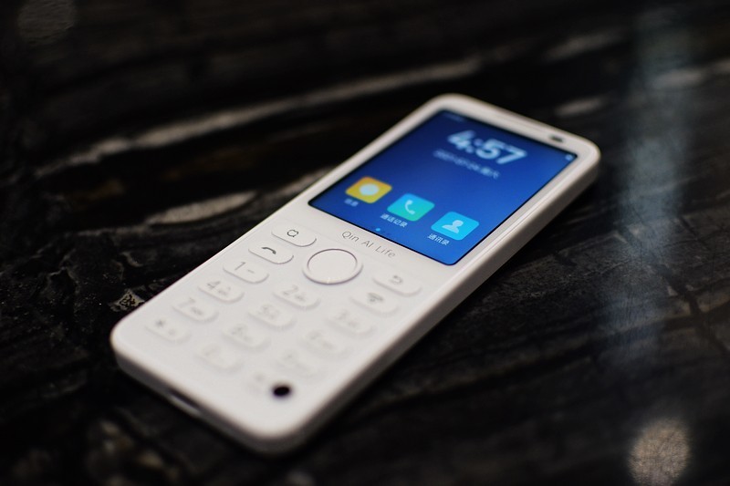 防沉迷学生手机 最智能的功能机 多亲F21 Pro