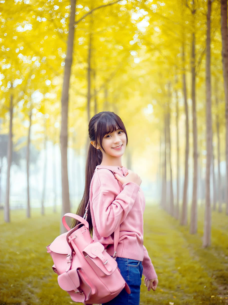 韩满林诗词选:一带一路写春秋 日沉欲尽柳含烟 雪晴云淡日光寒 晨雾