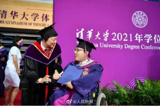 外卖小哥高考623！查分第二天继续送外卖【三分钟法治新闻全知道】