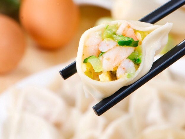 虾仁水饺怎么做好吃怎么调馅（教你5种做法鲜嫩多汁）