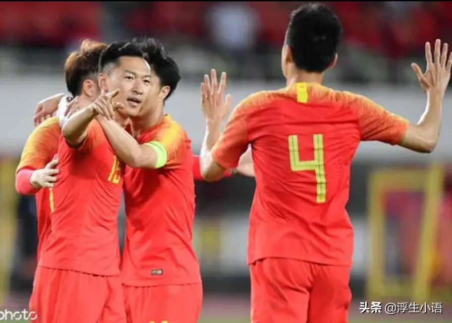 张斌说中国队冲击世界杯(国足2-0菲律宾暴露后继乏人！归化成国足冲击世界杯必经之路)