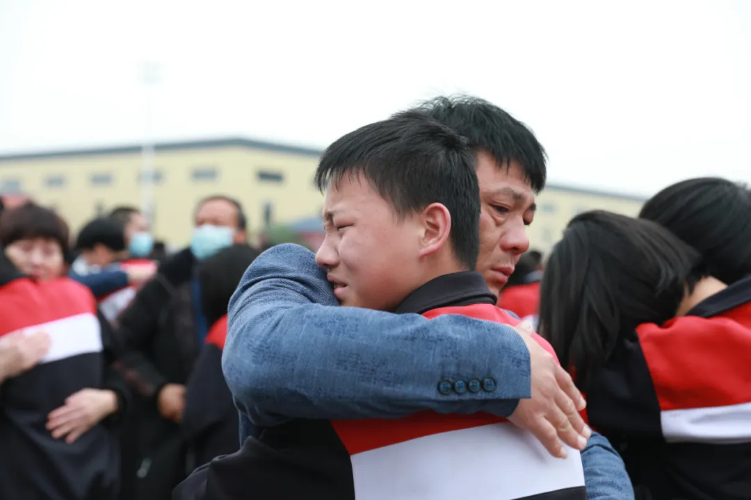 邯郸市开阳中学举办校园开放日，家校共育，感受成长，收获感动