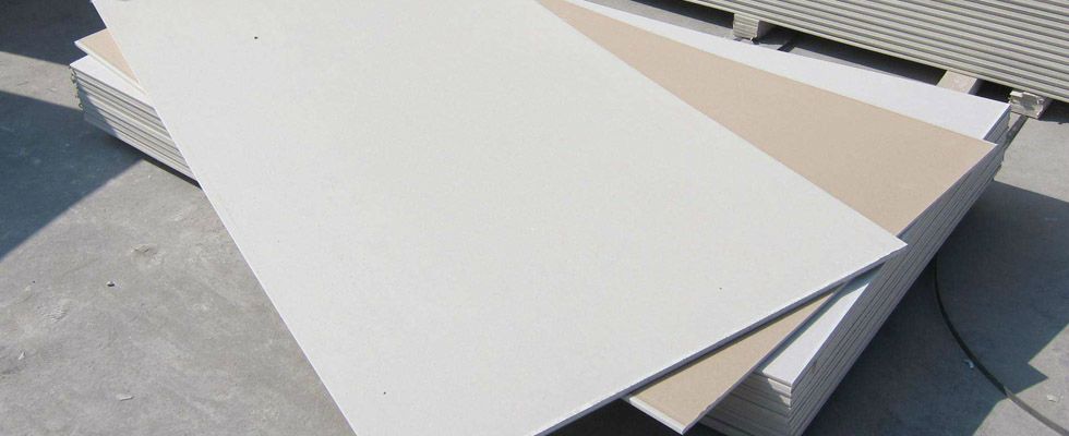 吊顶用石膏板还是硅酸钙板?价格只相差30元/平,效果竟差了10倍