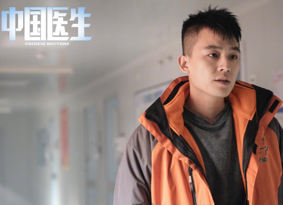 13快男前三强都和天娱续约？华晨宇签约子公司，白举纲资源太好