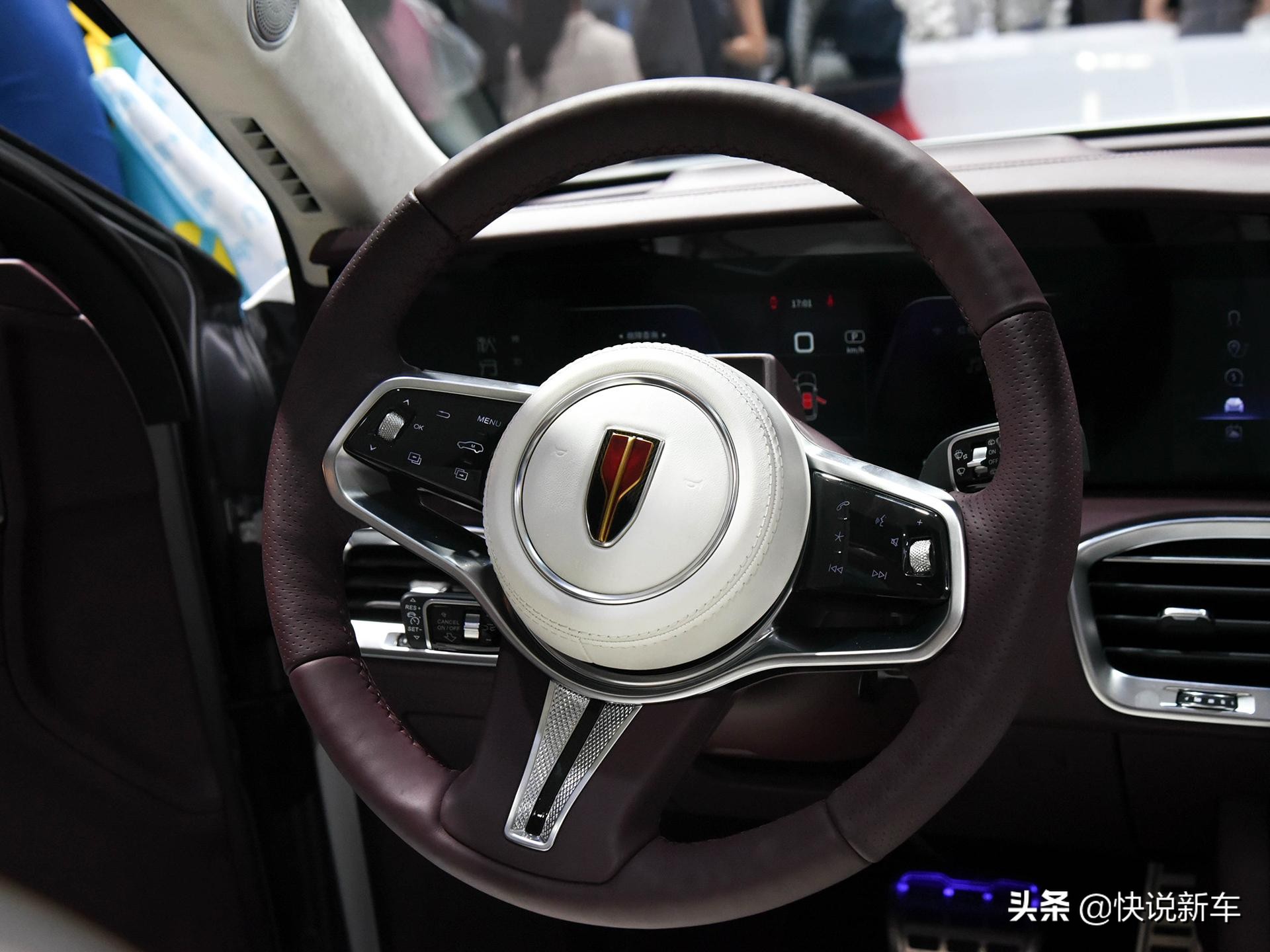 座位数是亮点 实拍红旗E-HS9