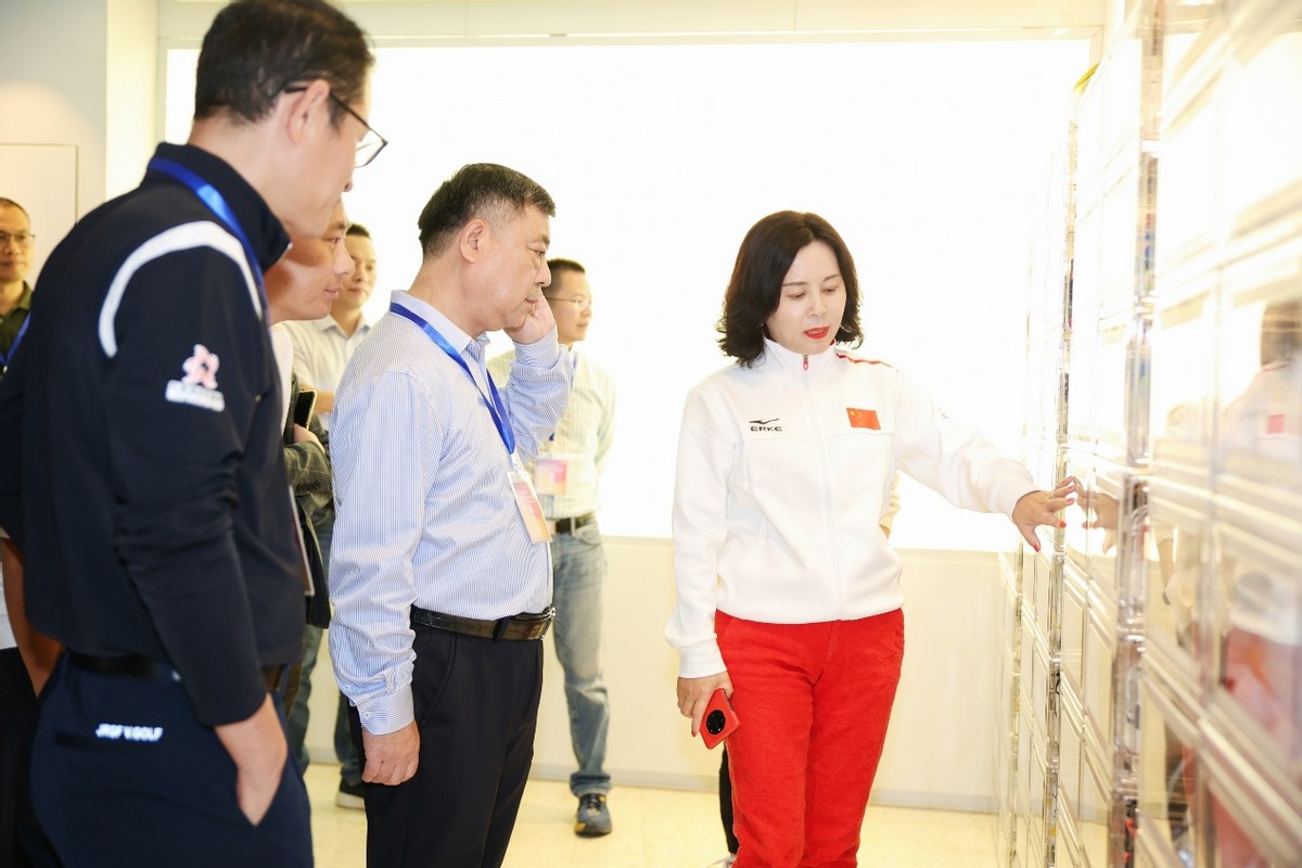 厦门大学EMBA+鸿星尔克+华为云=？