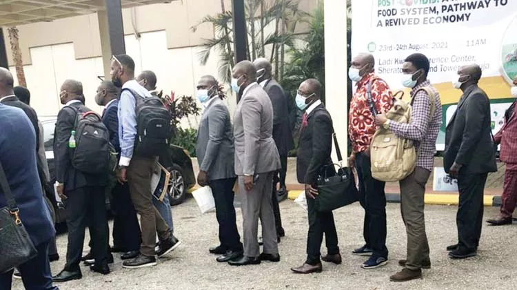 海外劳务输出公司（大批医生逃离尼日利亚）