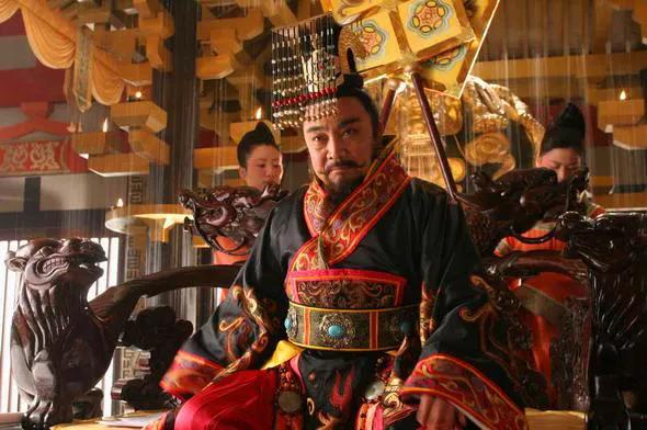 9位皇子30多位忠臣被杀，两位皇帝被害，唐朝灭亡时有多惨