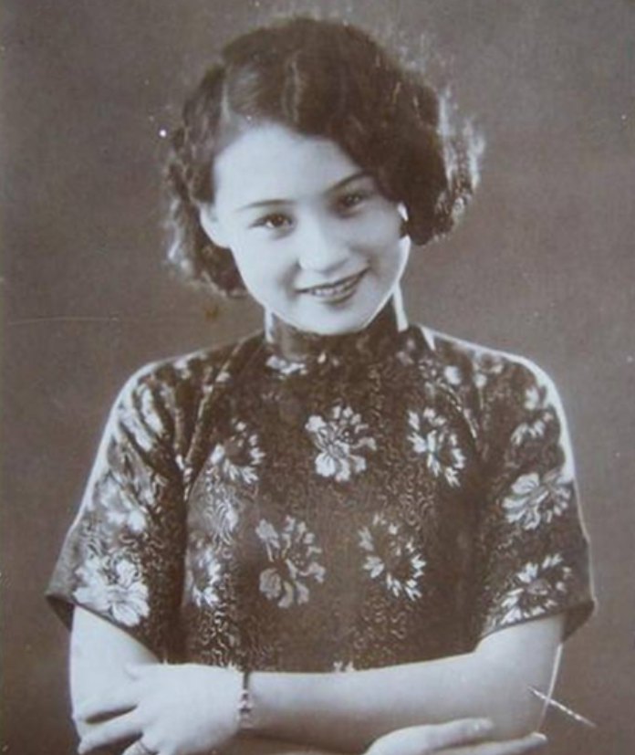 民国影星陈燕燕：被闺蜜下药陷害，无奈委身仇人，生子后却遭抛弃