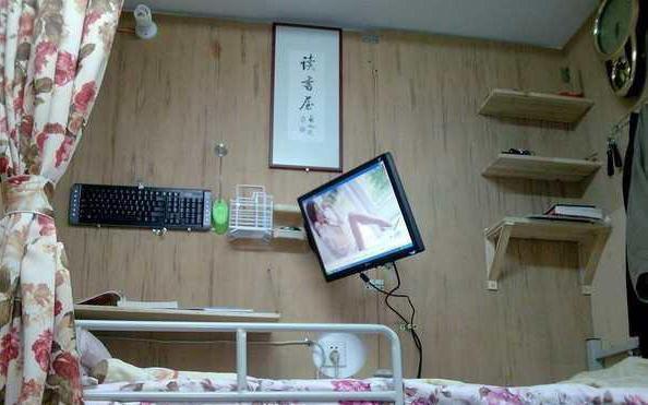 大学“人性化宿舍”火了，拥有空调不算啥，在校夫妻还可同住