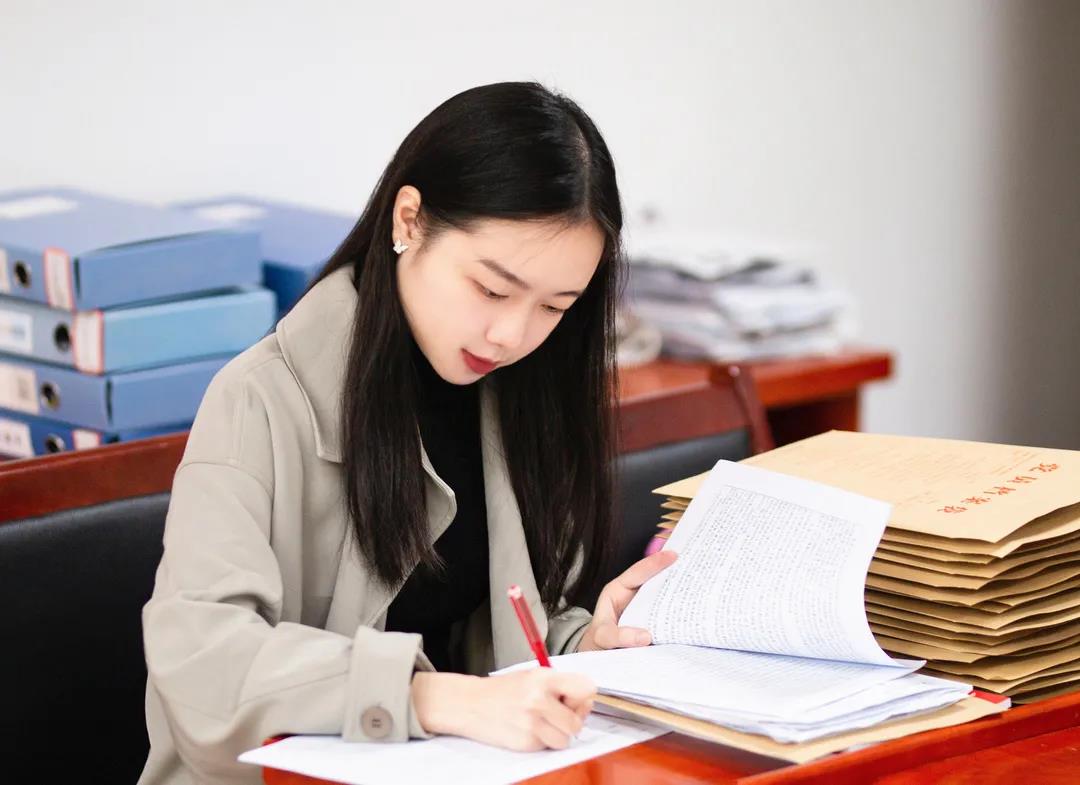 湖南科技大学廖欢，专业第一保送清华，网友：学霸加颜霸，爱了