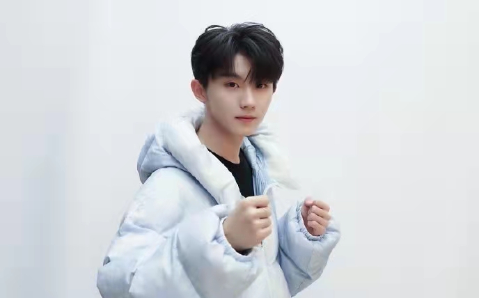 时代少年团高考成绩出炉，马嘉祺遗憾未上线，难道一代不如一代？