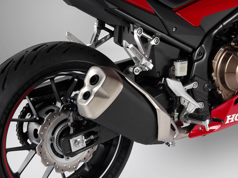 凤凰涅槃的本田CBR400R仿赛，能否与川崎忍者400相抗衡