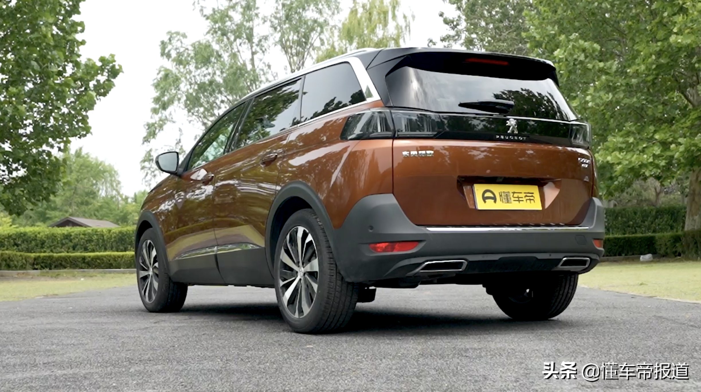 新车|独特风格是把"双刃剑"试驾新款东风标致5008