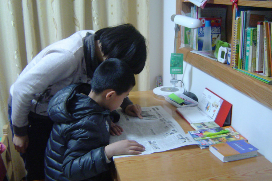 退休老师不能开补课班？老教师被人举报，教育部回应让人安心