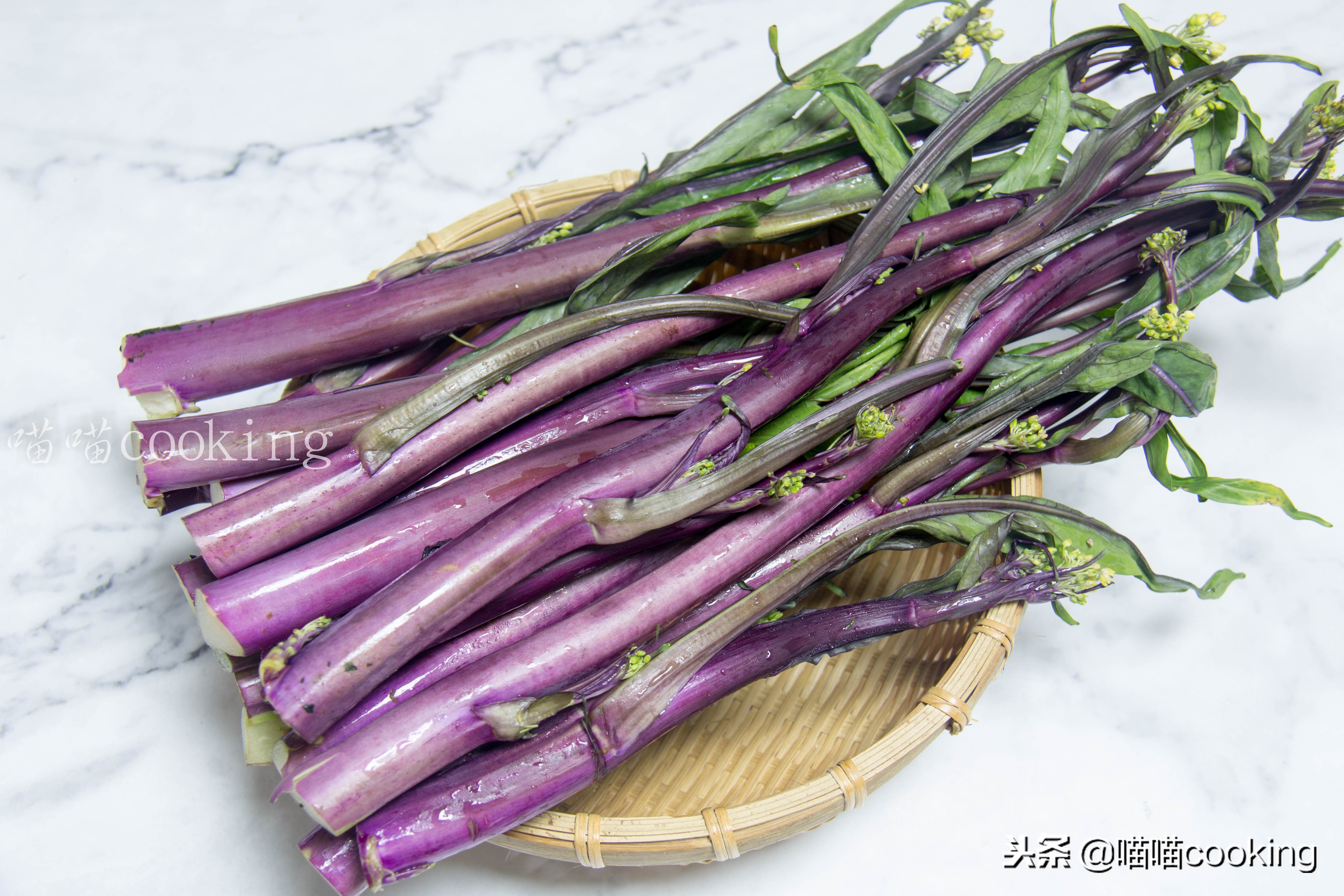 这个菜很神奇，质嫩清甜，维生素含量高，冬天更要多吃