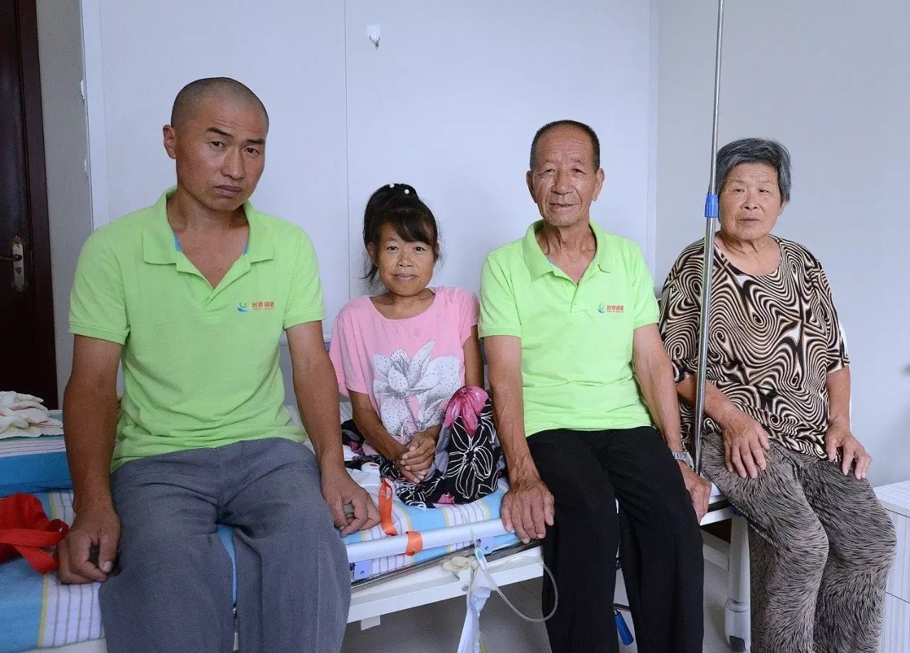 父母双残，捡过废品，以744分考上清华的庞众望，如今已读博士了