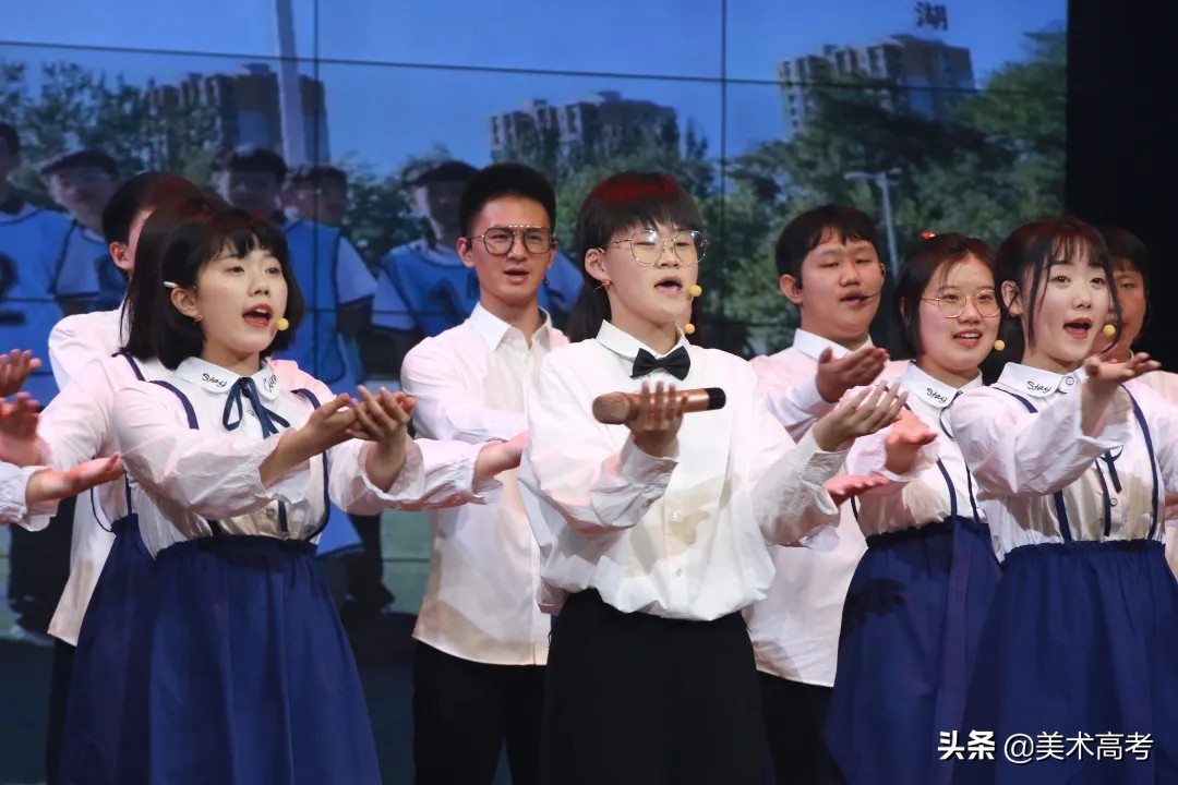 大洼高中2021年春季英语大赛“以赛促学”精彩纷呈