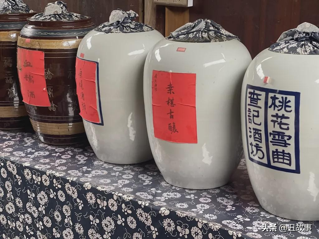 30岁辞职回乡学酿酒，父亲气得大骂