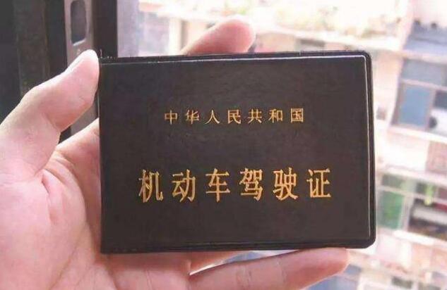 大学里“华而不实”的证书，费时费钱还没用处，考下来也是白纸