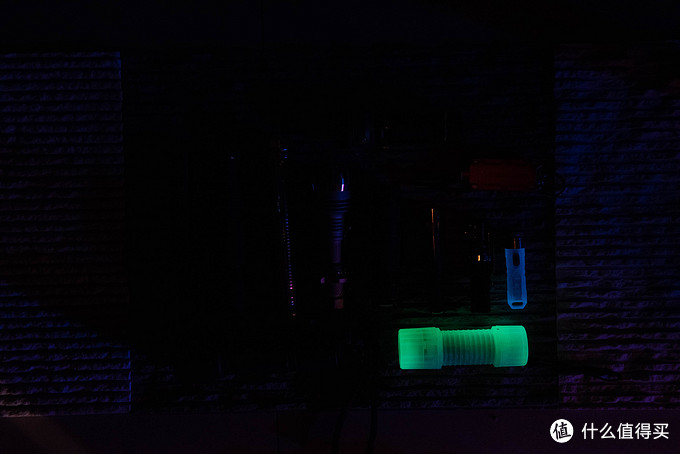 文具玩膩了？要不來看些有意思的手電筒吧