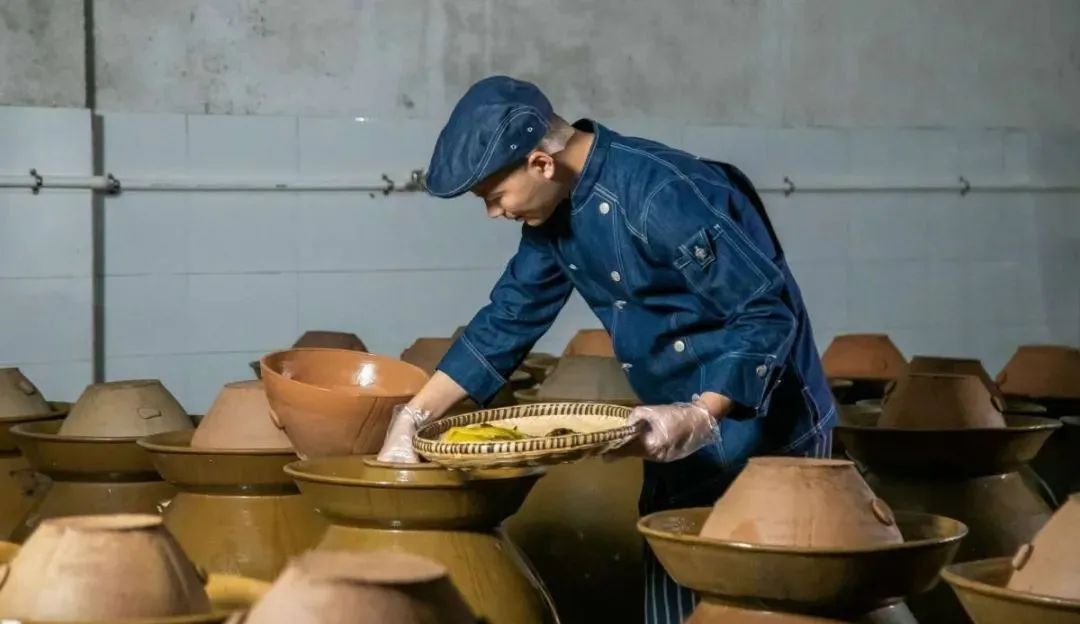 社區店做不出“大業績”？江漁兒酸菜魚58平小店月入52萬