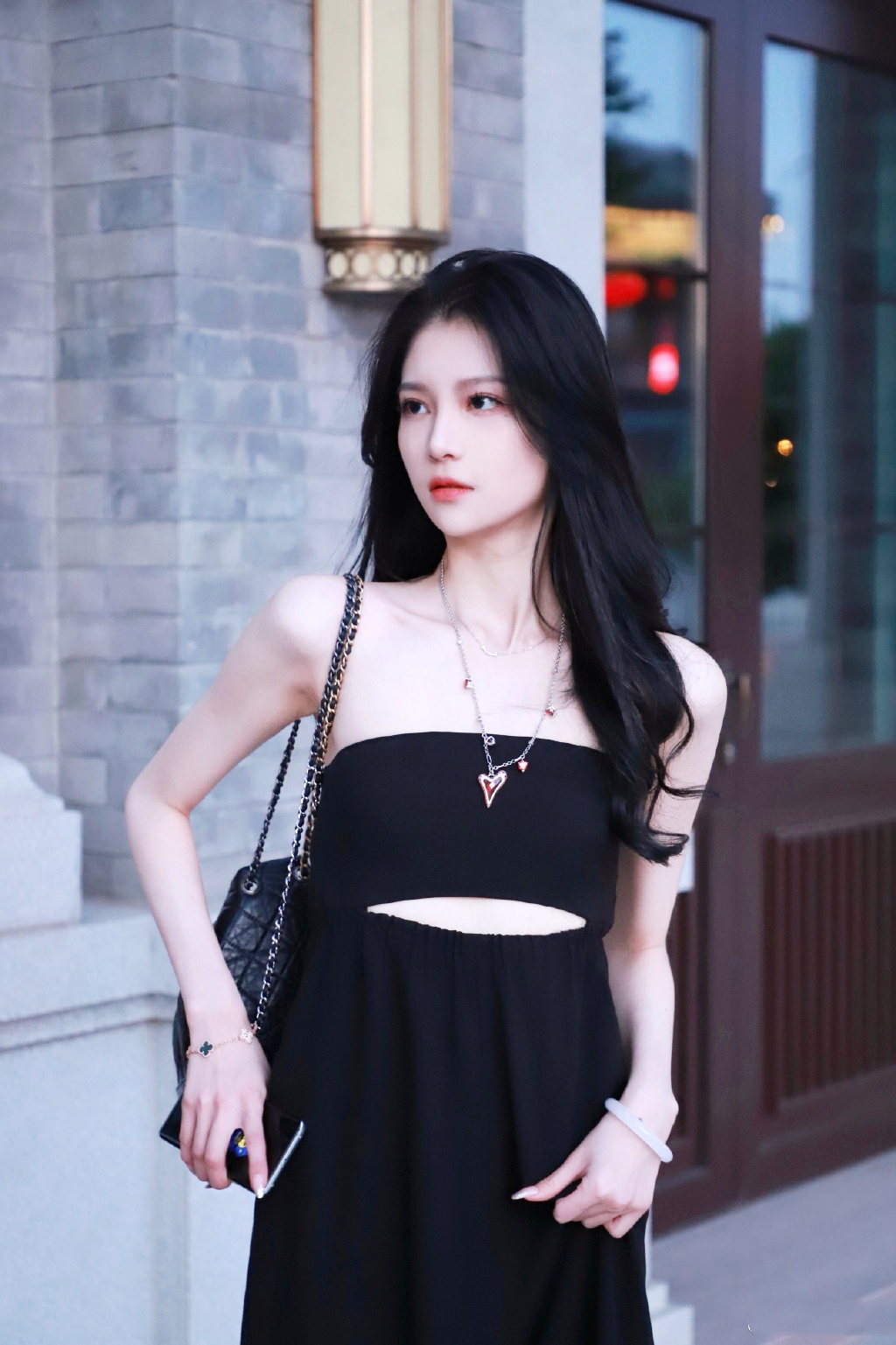 北电新晋校花,天秤座女生戴安宁,一袭青春舞衣演绎纯美白天鹅