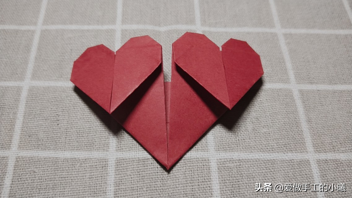 漂亮的双爱心书签，简单又别致，一张纸就完成