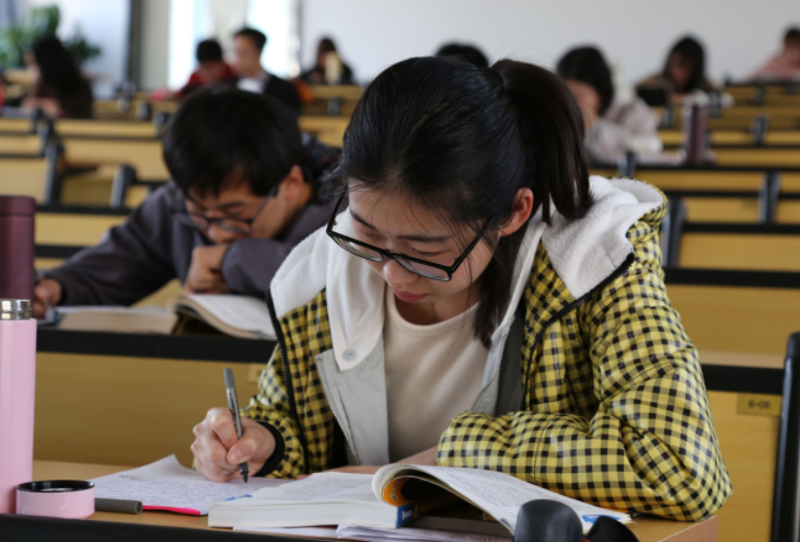 南京大学博士招生（南京大学博士的求职经历）